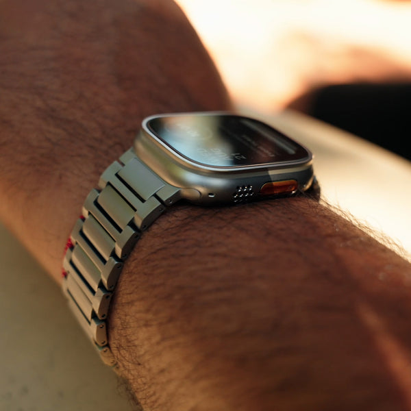 Titan G4 - Titanium Band for Apple Watch Ultra 3/2/1
